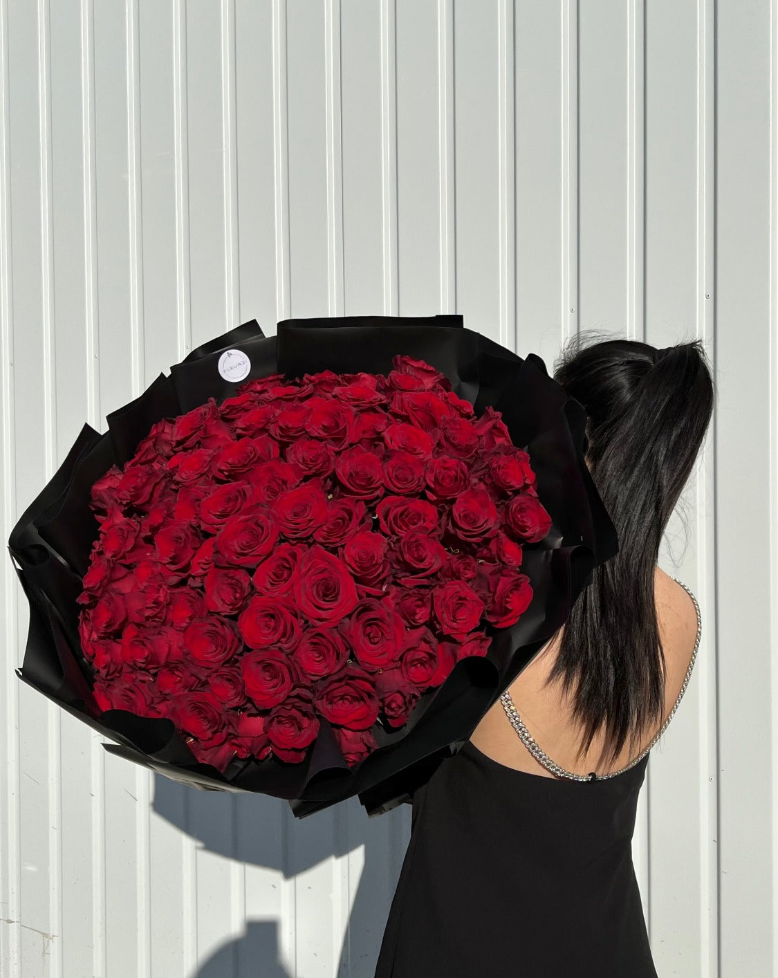101 bông hồng đỏ
