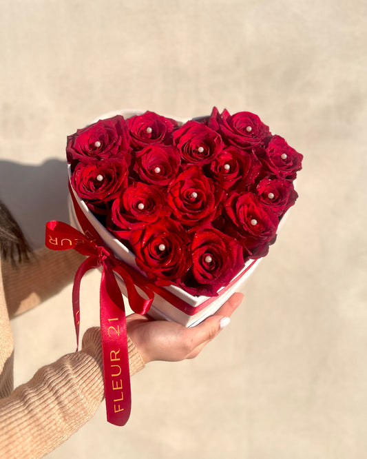 Hoa hồng trong hộp trái tim